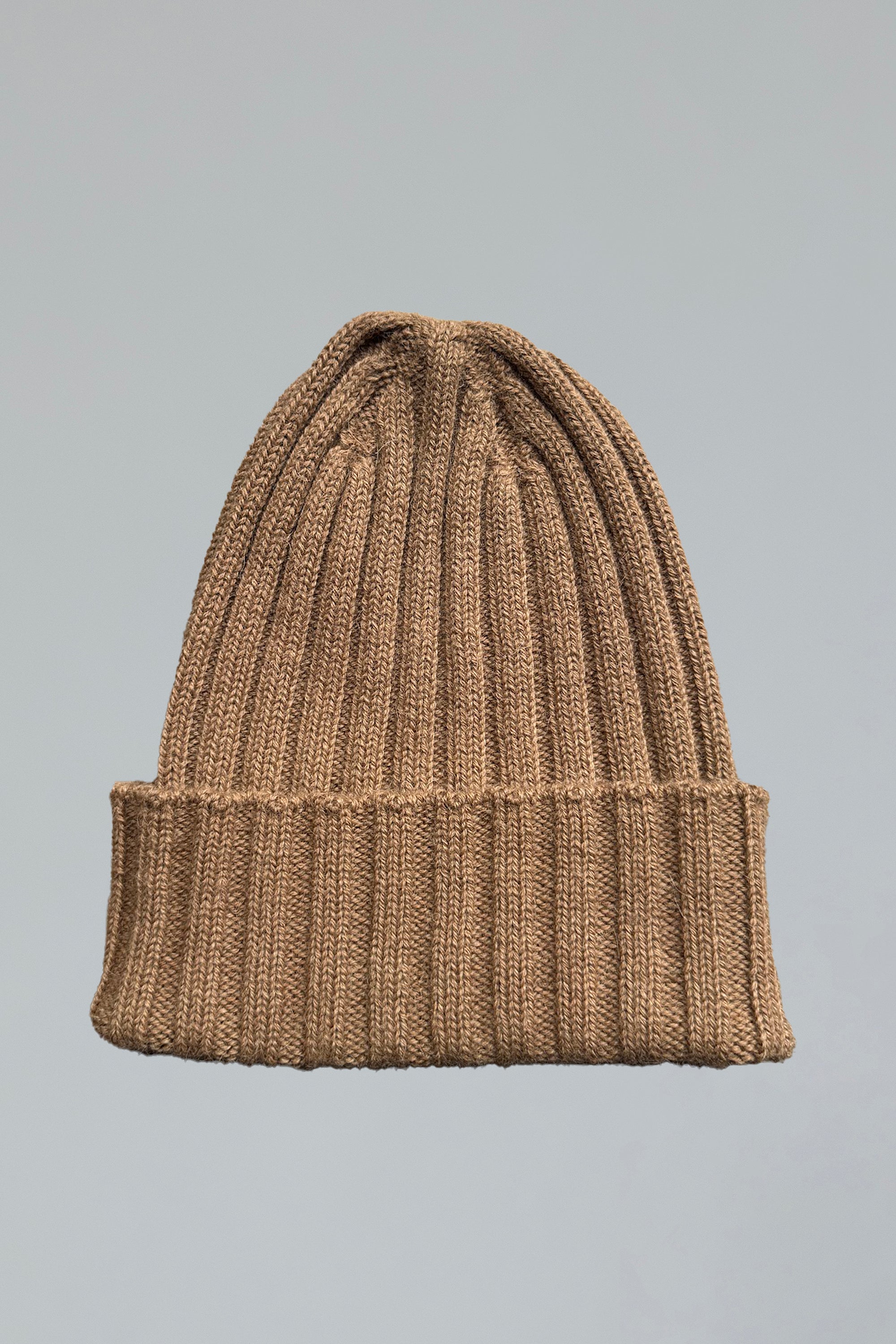RIBBED BEANIE - CAMEL