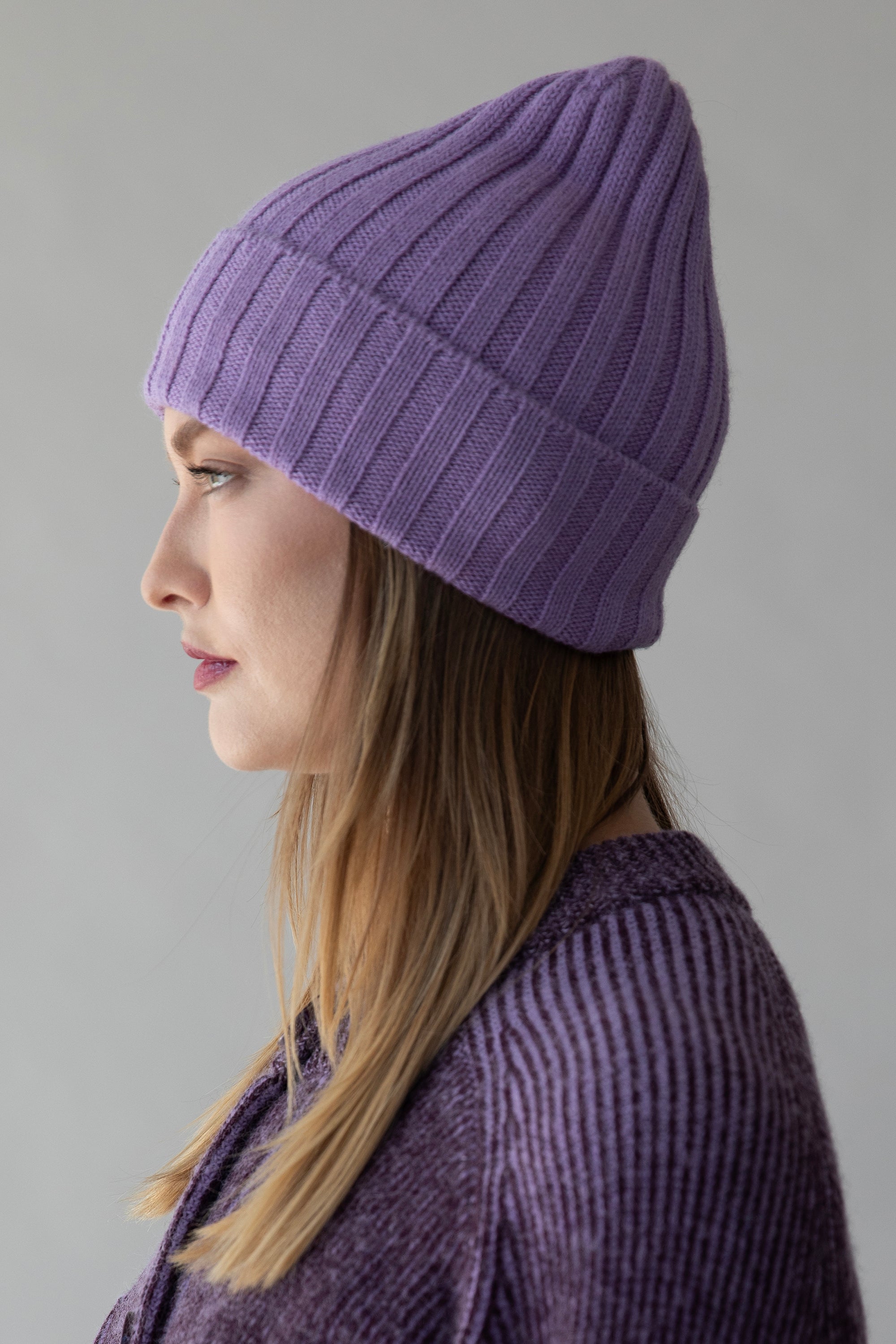 RIBBED BEANIE - IRIS