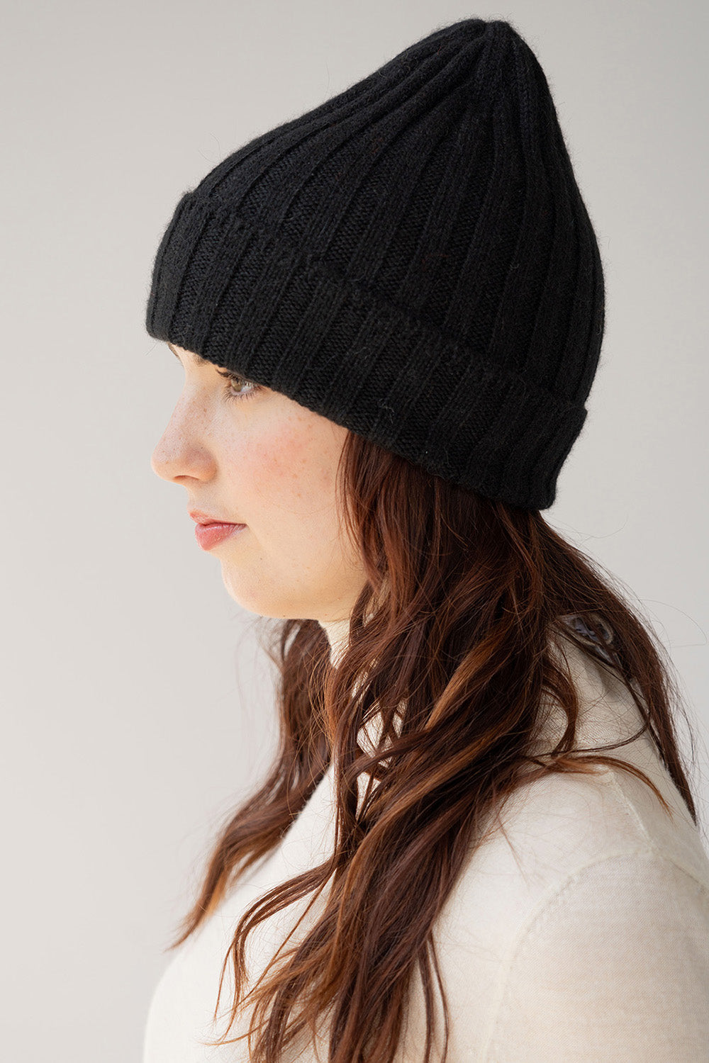 RIBBED BEANIE - BLACK