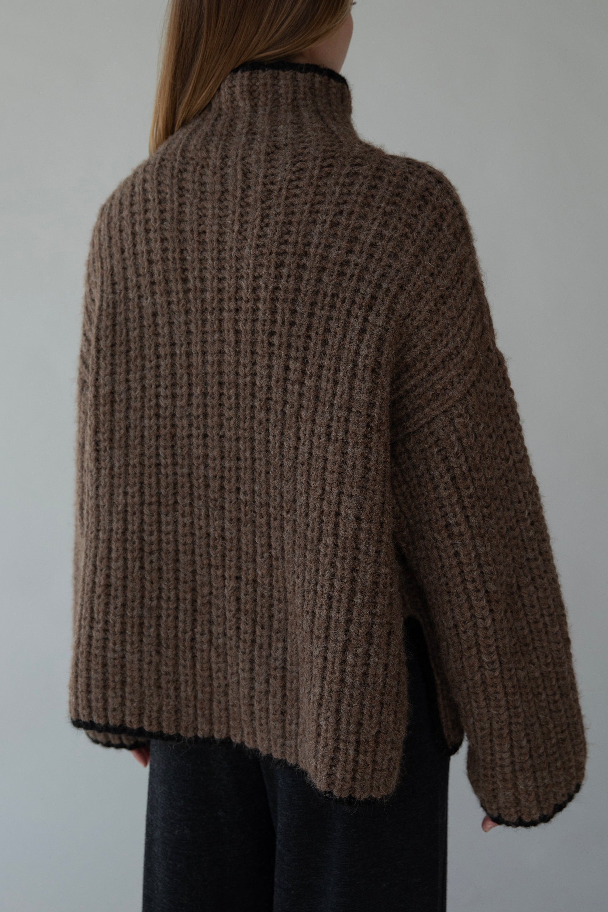 SYLVIE HANDKNIT PULLOVER - SADDLE