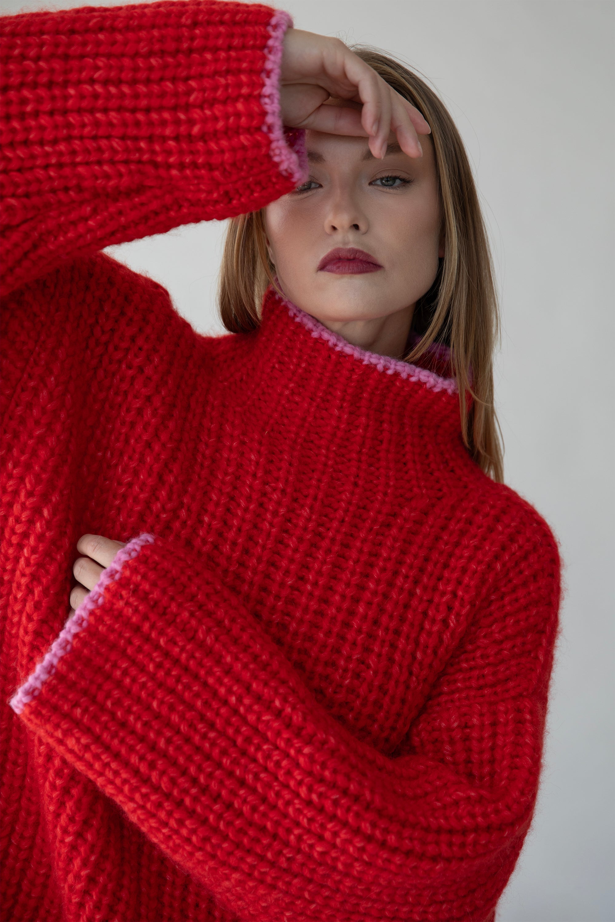 SYLVIE HANDKNIT PULLOVER - SCARLETT
