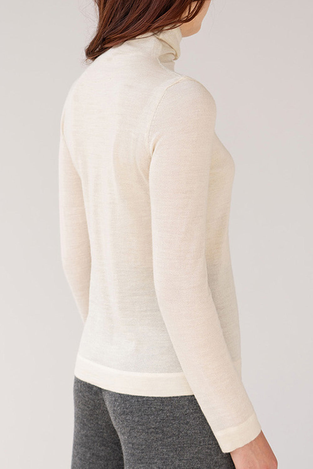 T NECK PULLOVER - IVORY