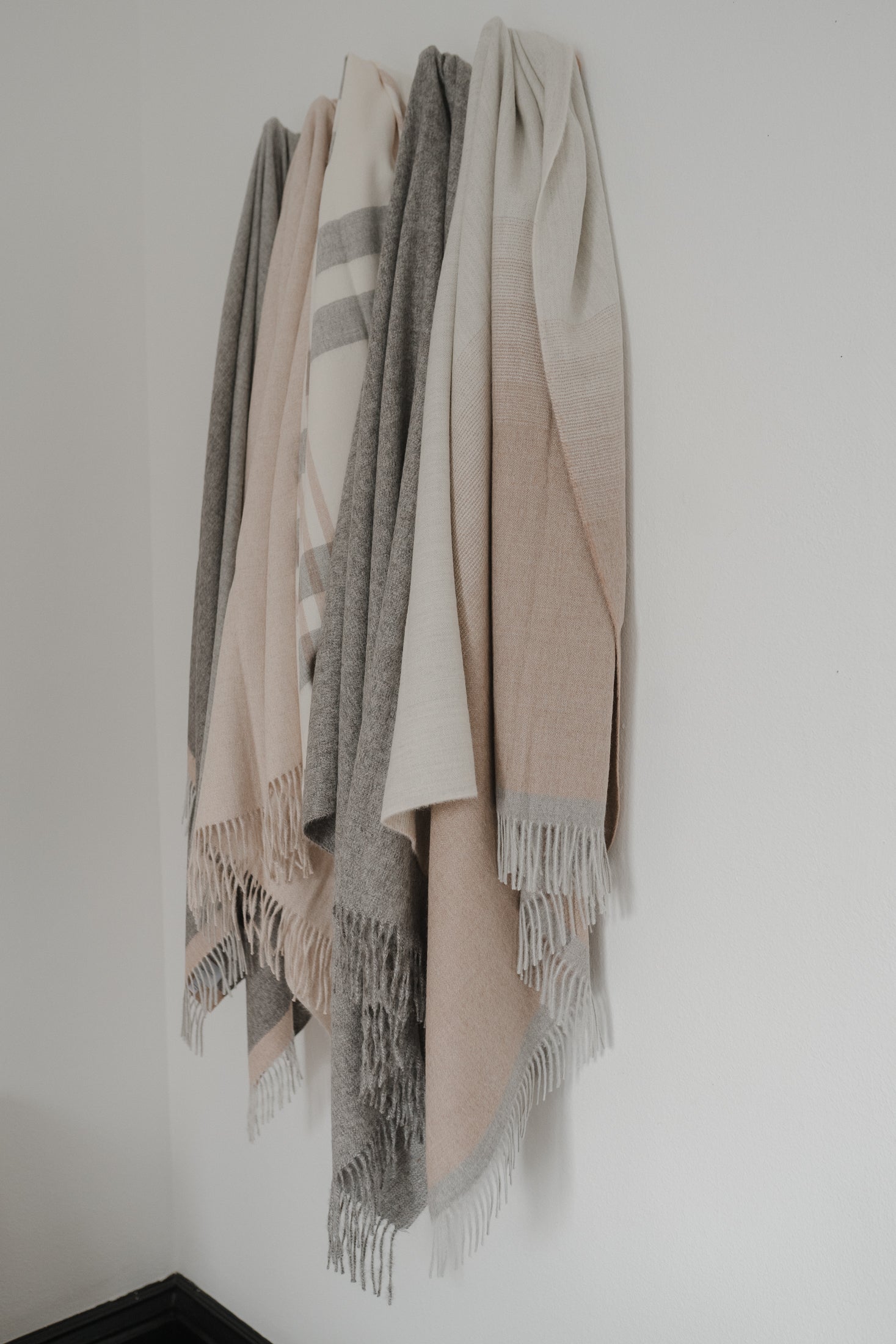 CLASSIC MACRO PLAID BABY ALPACA THROW