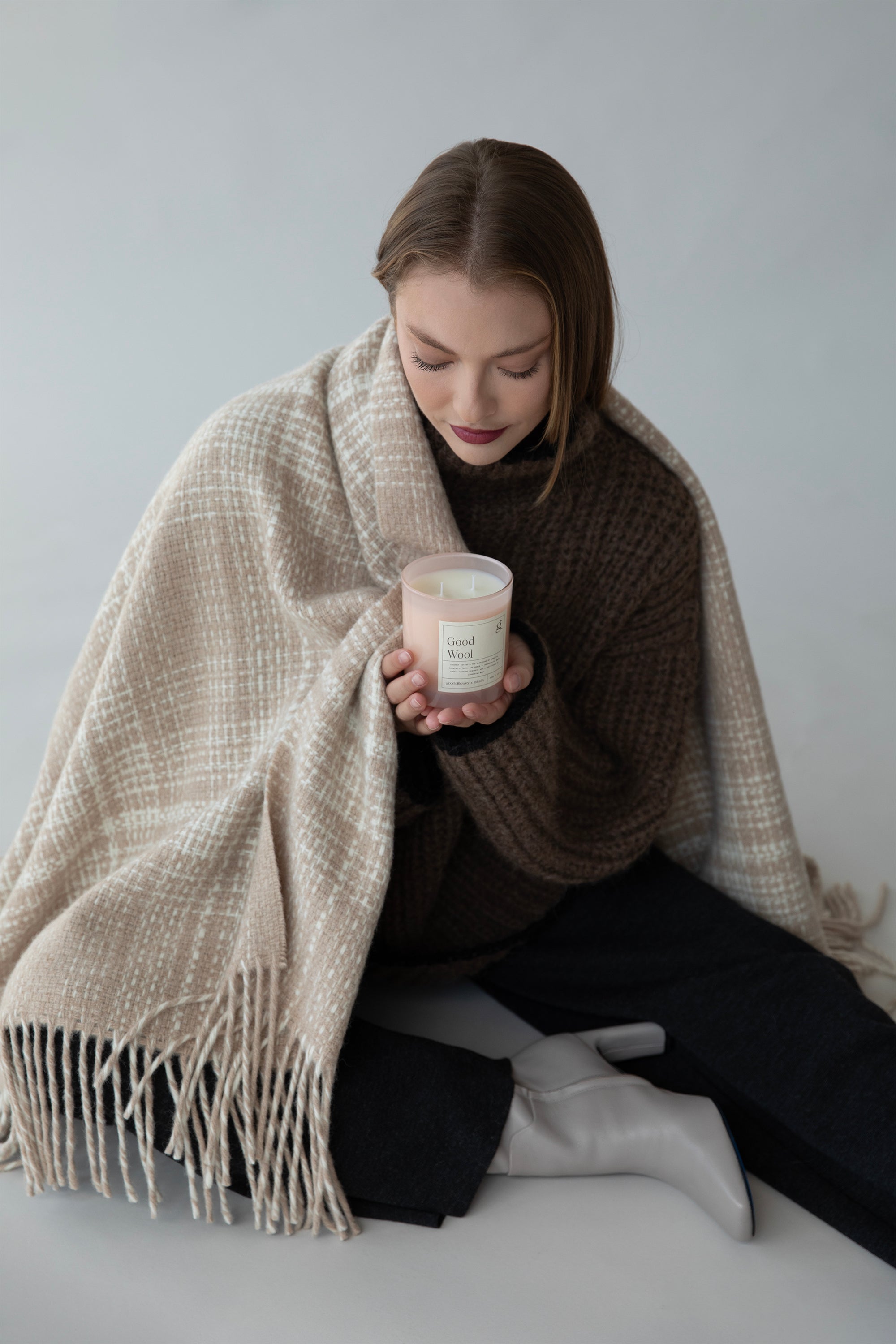 RUSTIC PLAID THROW - TAUPE