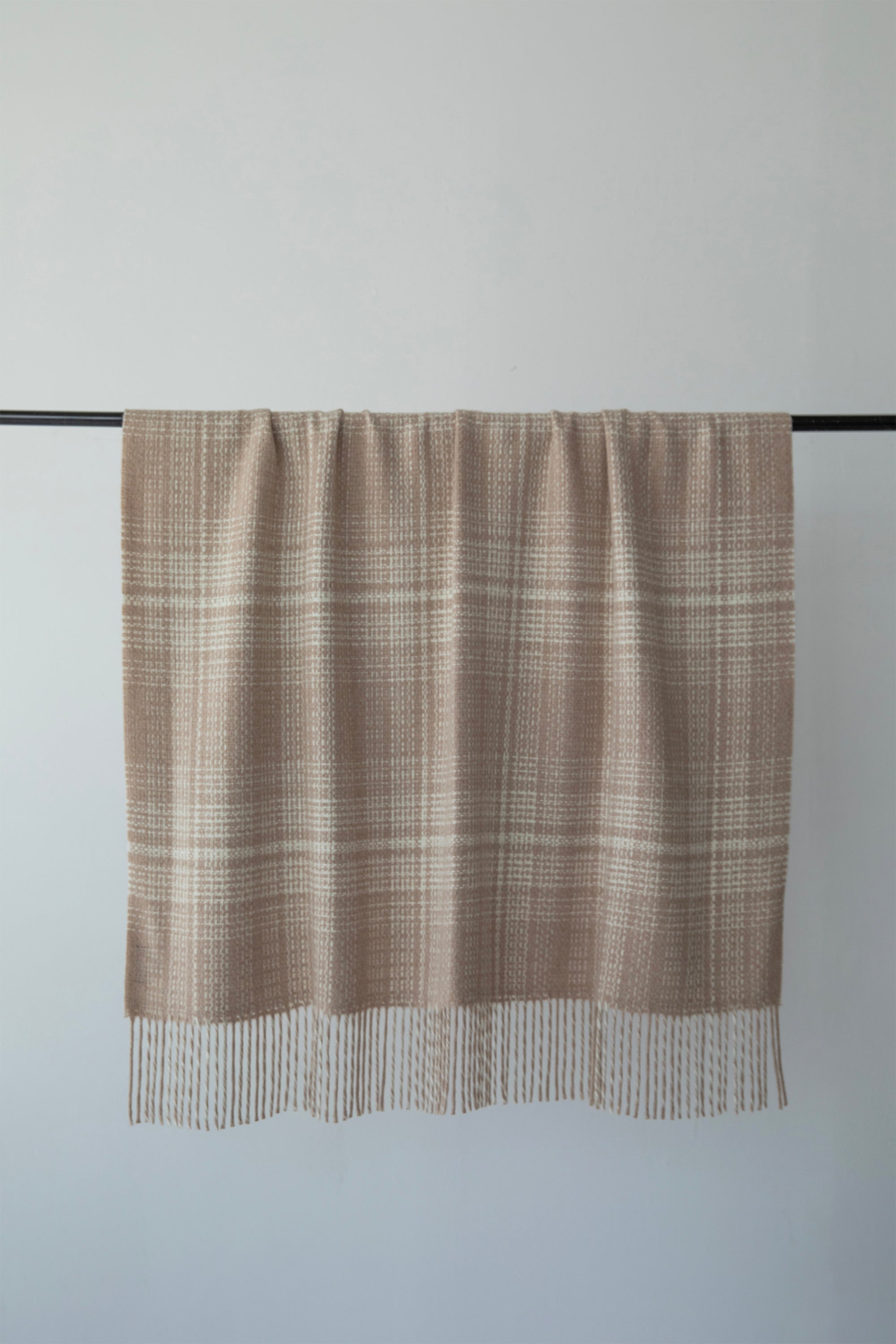RUSTIC PLAID THROW - TAUPE