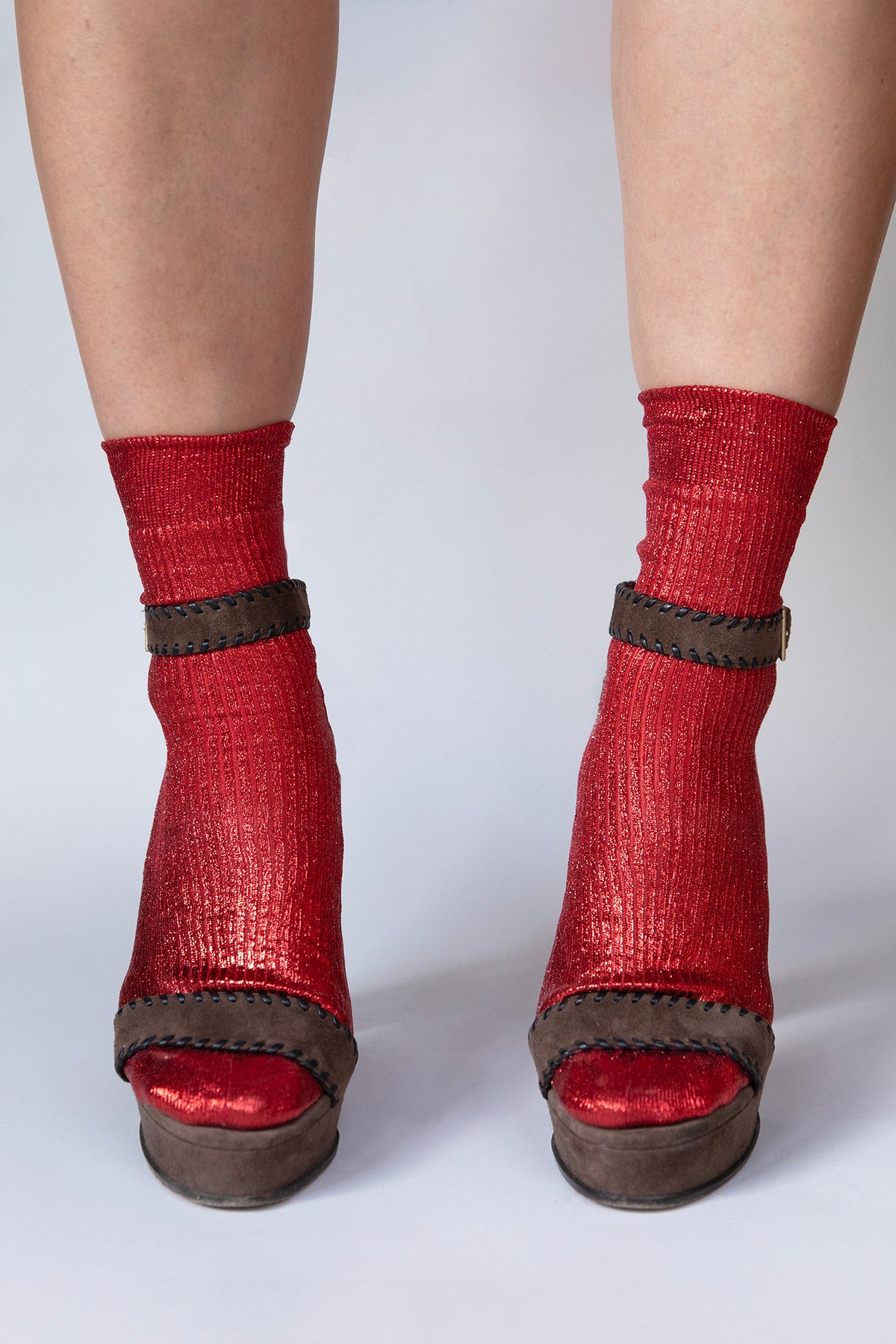 Red Maria La Rosa Lumine silk socks worn mid-calf on the leg